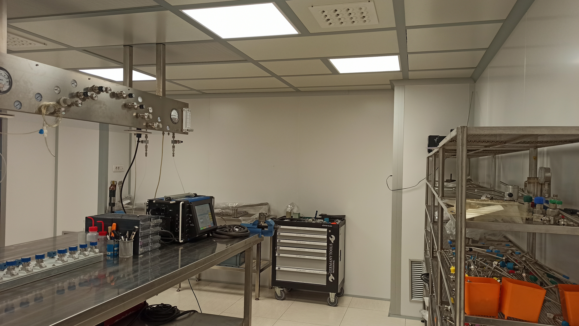 Clean Room - 10_1920_1080